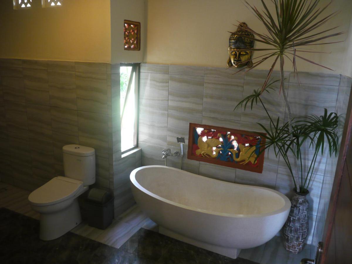 Asri Sari Ubud Villa & Resort ウブド エクステリア 写真