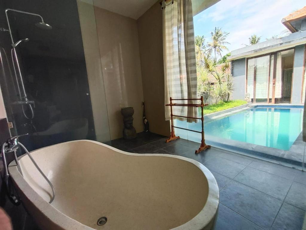 Asri Sari Ubud Villa & Resort ウブド エクステリア 写真
