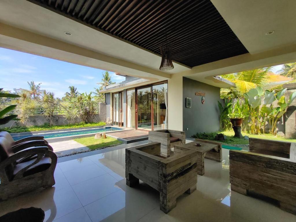 Asri Sari Ubud Villa & Resort ウブド エクステリア 写真