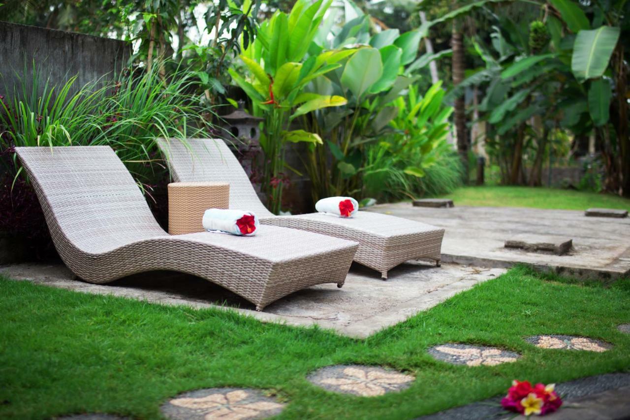 Asri Sari Ubud Villa & Resort ウブド エクステリア 写真